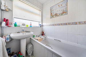 bathroom- click for photo gallery